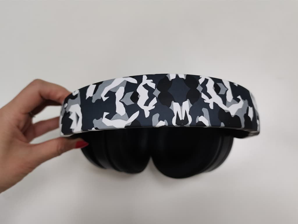 Impulse France OEM gaming headset case study camouflage headband detail