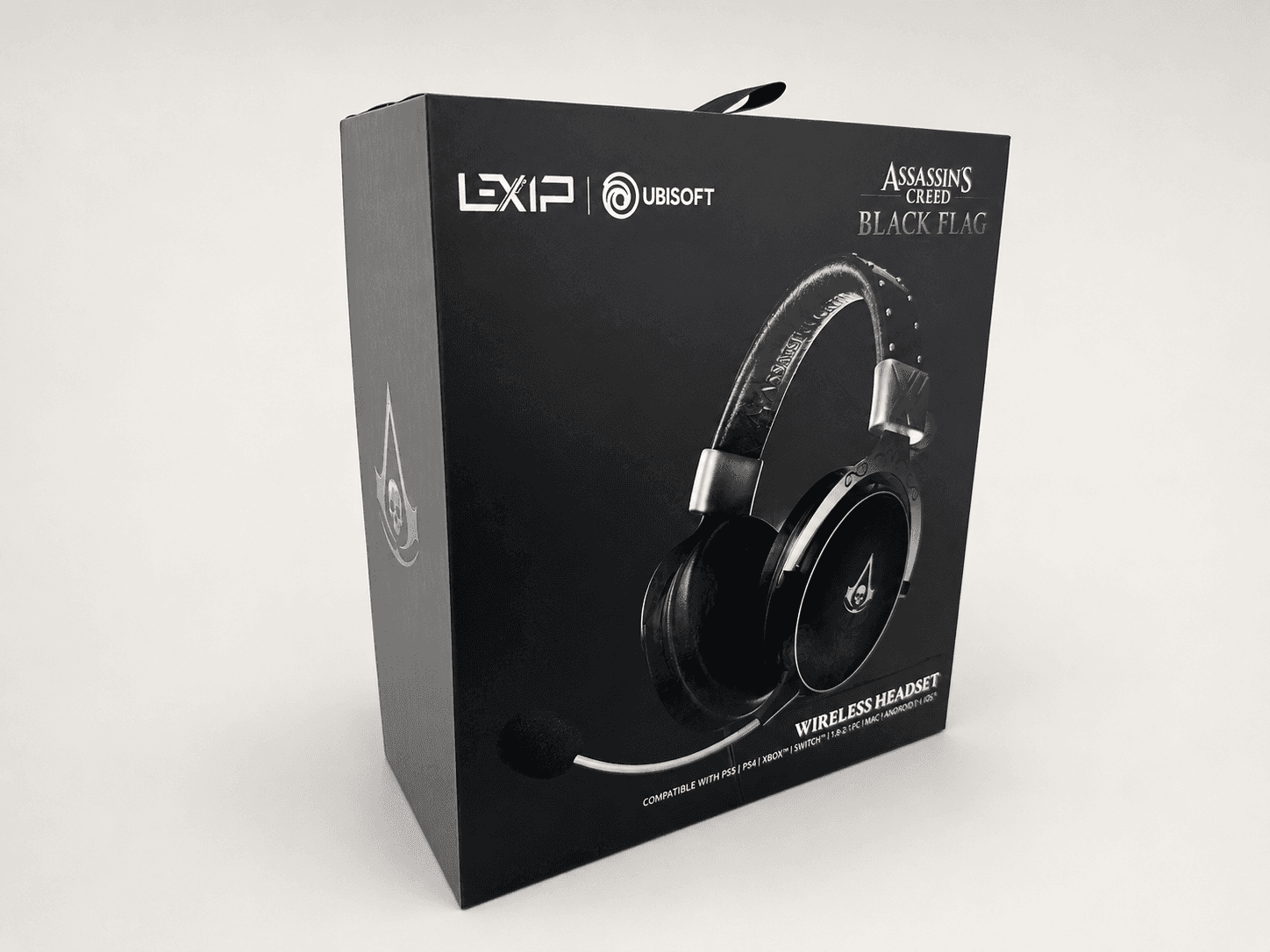Black Flag France OEM gaming headset case study retail box angle view