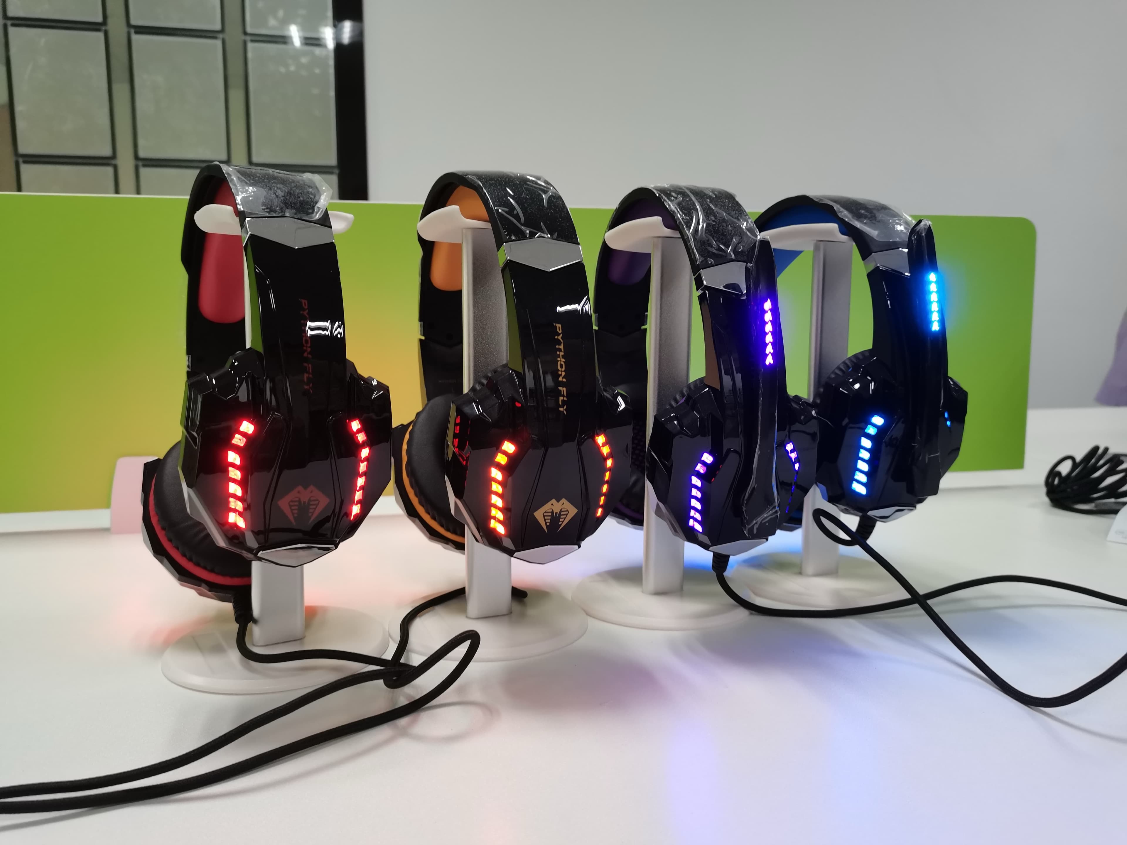 G9000pro OEM gaming headset case study 45 degree product view