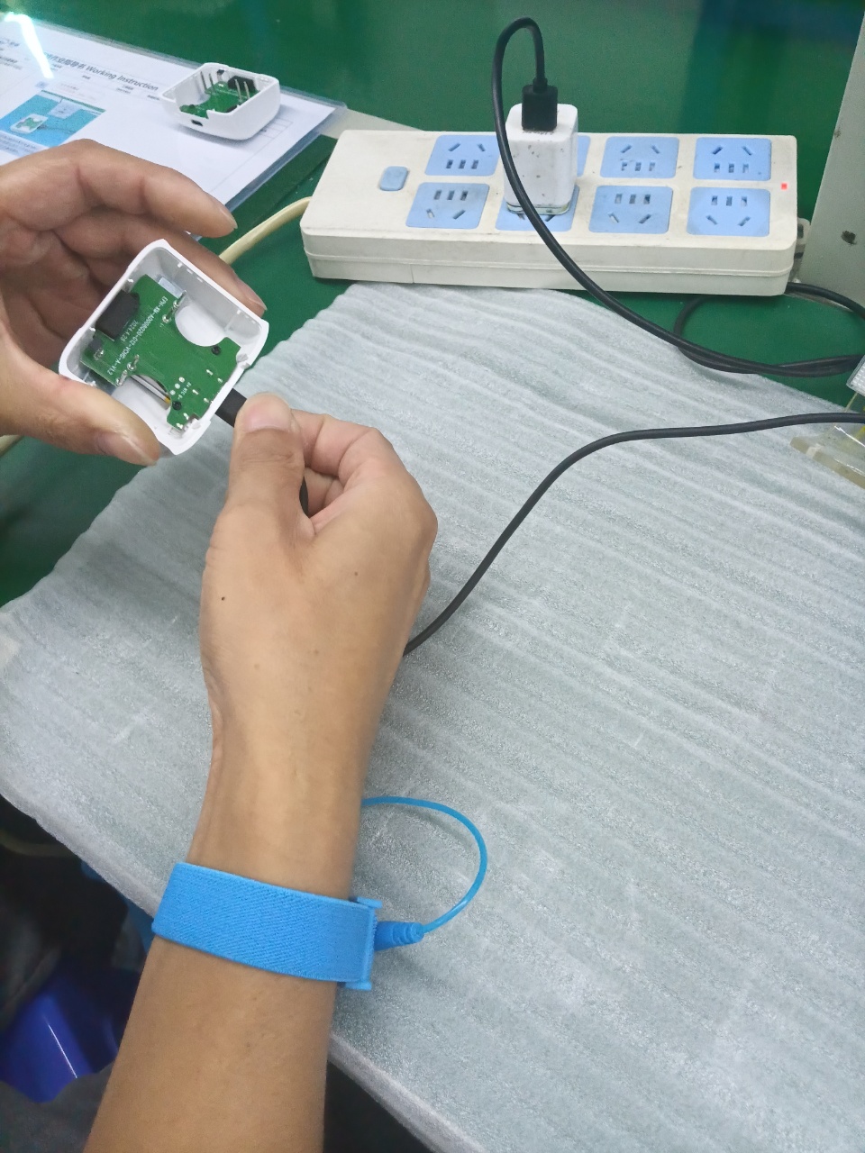 Gaming audio charging function inspection of an electronic subassembly